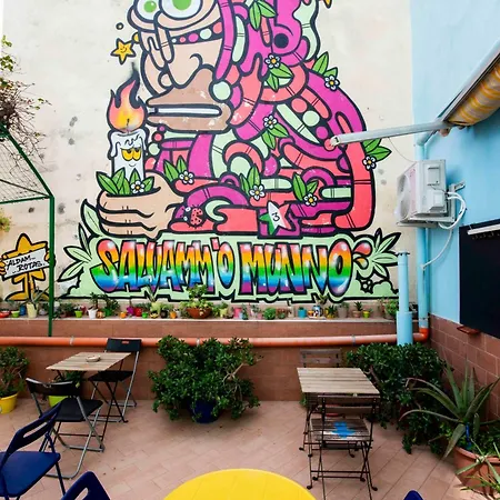 Eco Floreale Albergue Ercolano